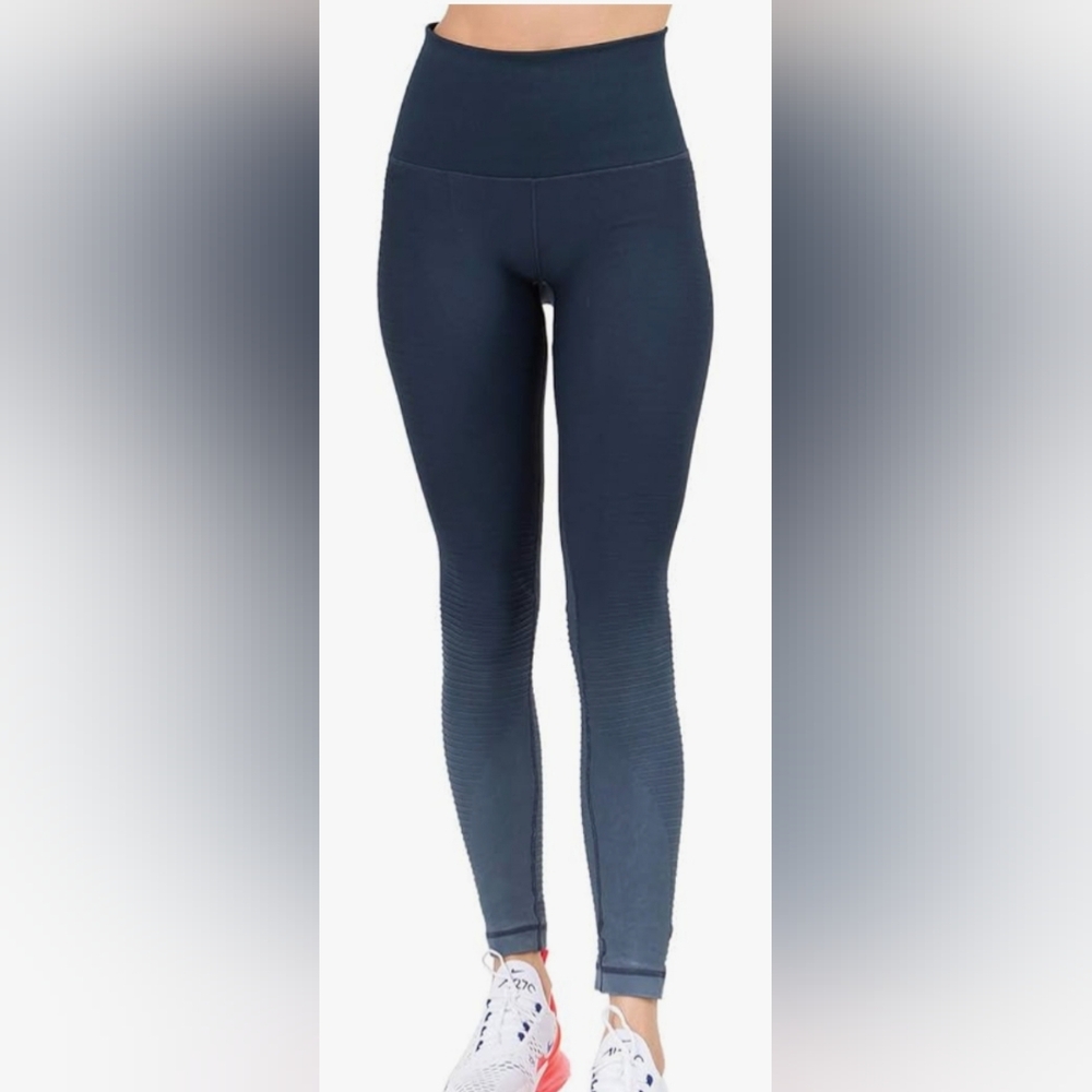 YELETE leggings